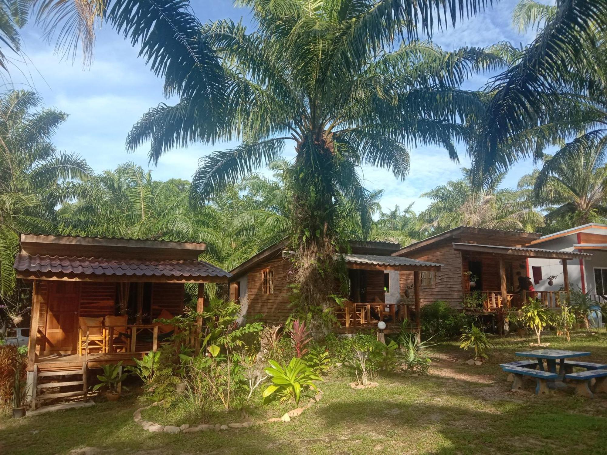 Hotel Mada Lanta Mai Keaw Ko Lanta Zimmer foto