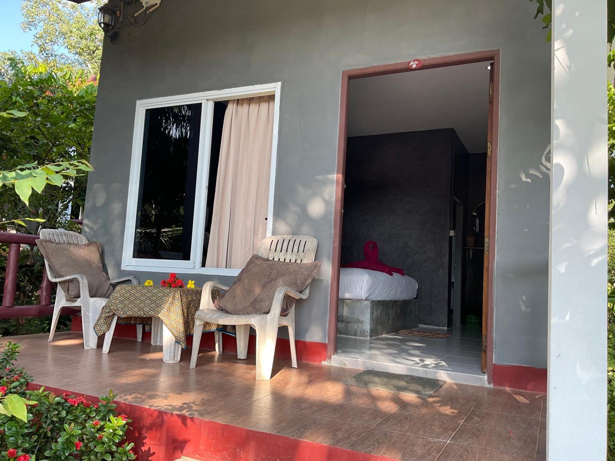 Hotel Mada Lanta Mai Keaw Ko Lanta Exterior foto