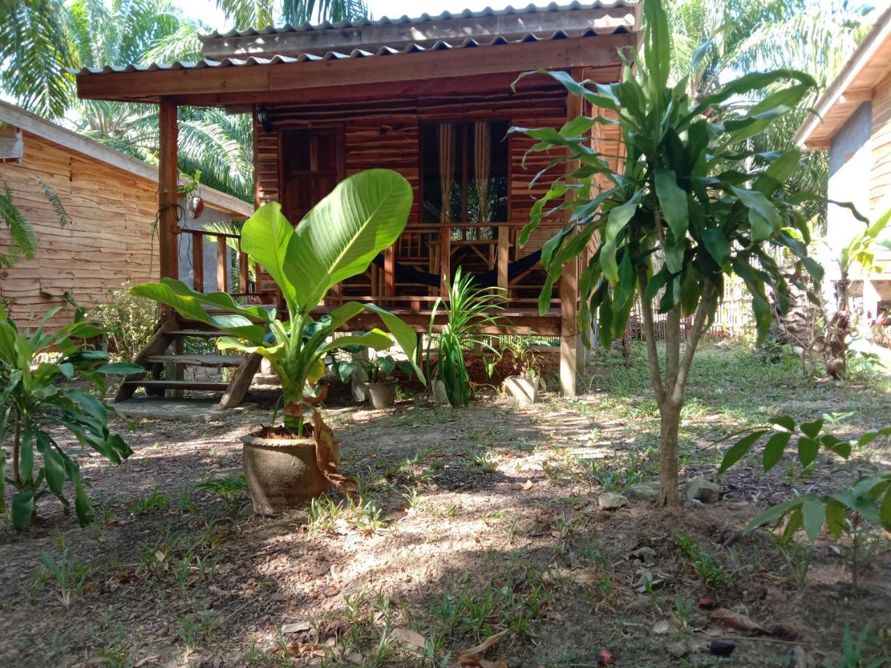 Hotel Mada Lanta Mai Keaw Ko Lanta Exterior foto