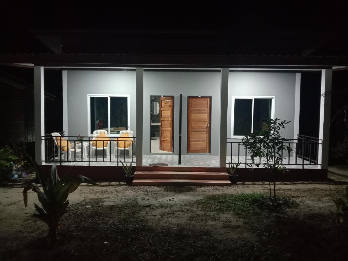 Hotel Mada Lanta Mai Keaw Ko Lanta Exterior foto